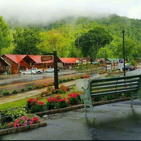 Rolling Hills Lodge Cherokee Ngoại thất bức ảnh