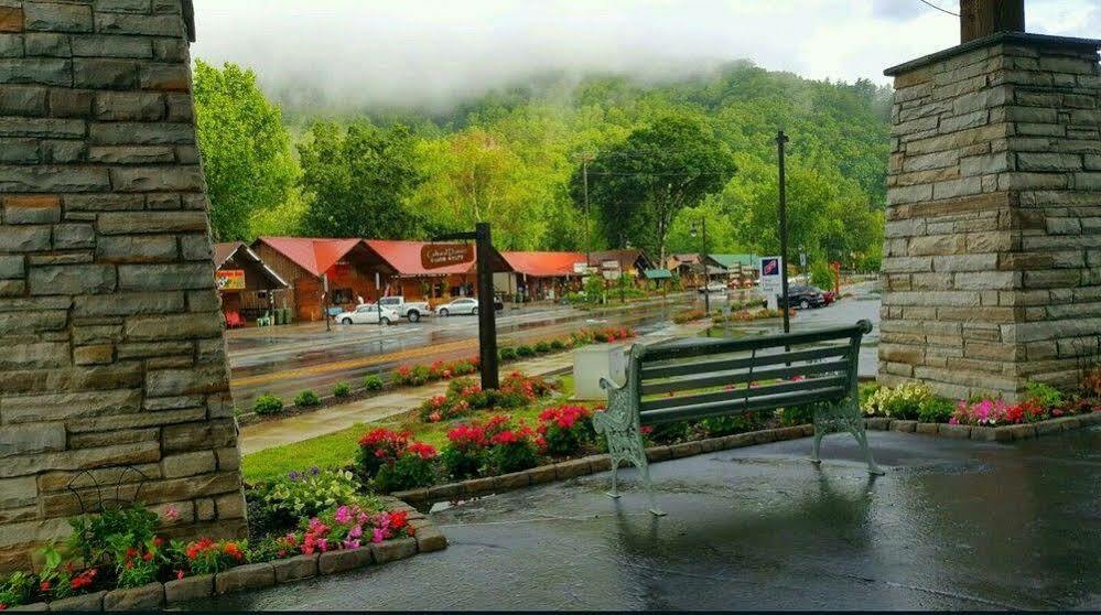 Rolling Hills Lodge Cherokee Ngoại thất bức ảnh